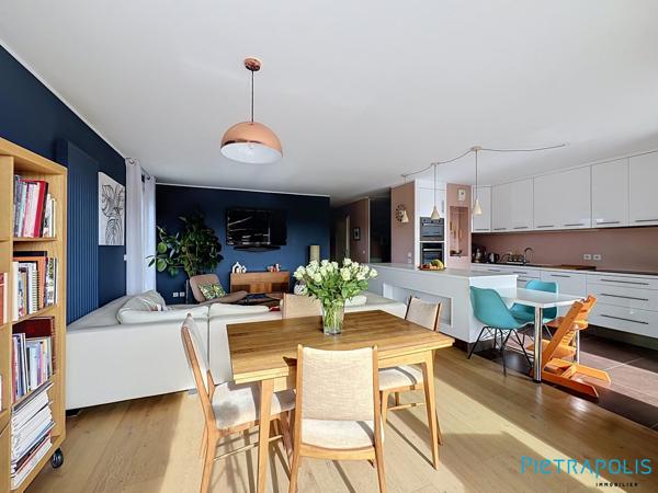 Appartement traversant , T5 de 114m2