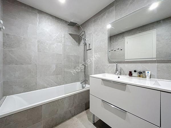 ANNECY _ Appartement 3 pièces de 68,36 m², avec balcon et cave, à vendre