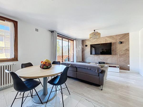 ANNECY _ Appartement 3 pièces de 68,36 m², avec balcon et cave, à vendre