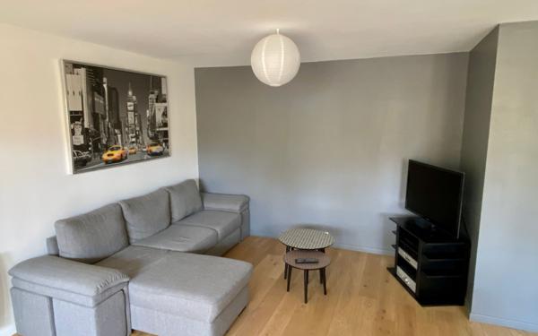 Appartement à louer    2 pièces •  Noisy-le-Grand