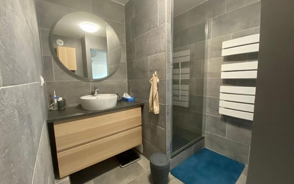 Appartement à louer    2 pièces •  Noisy-le-Grand