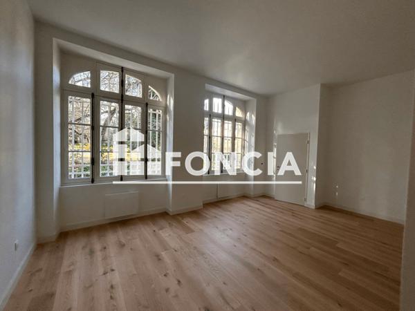 Location Appartement 3 pièces 57.53 m² - 44 - 46 RUE DE BRETAGNE Laval 53000