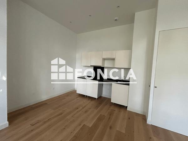 Location Appartement 3 pièces 57.53 m² - 44 - 46 RUE DE BRETAGNE Laval 53000