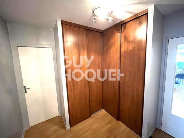 VILLEURBANNE, QUARTIER GRATTE CIEL - T4 / T5 familial