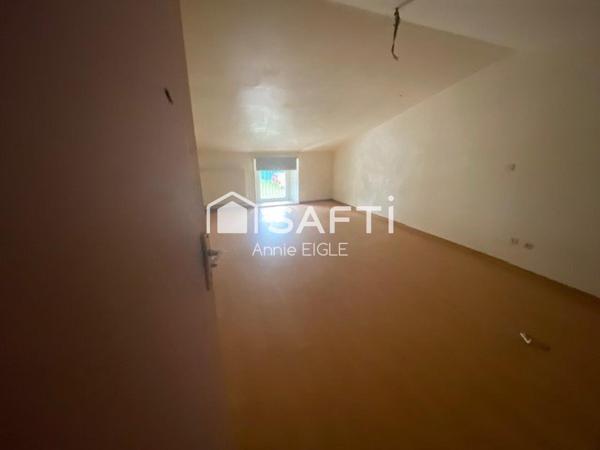 MAISON DE VILLAGE à rénover