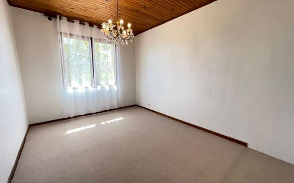 Maison à vendre    4 pièces •  Dax