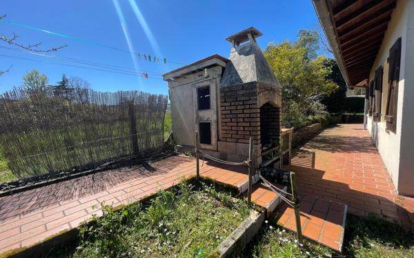 Maison à vendre    4 pièces •  Dax