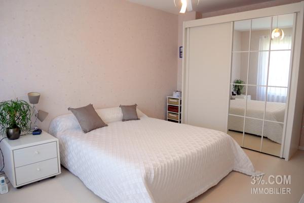 Magnifique maison de 195 m² terrain de 709 m², garage, carport, cave Montreuil-Juigné (49460)