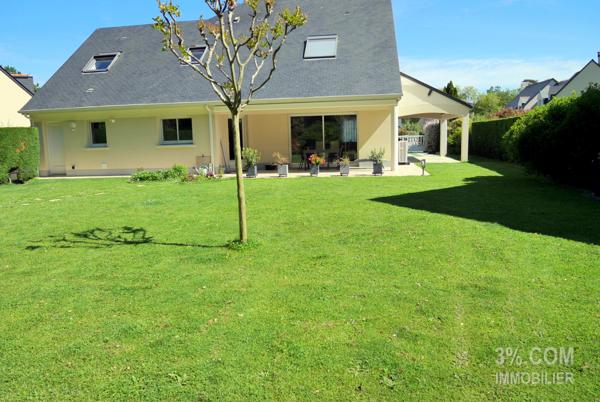 Magnifique maison de 195 m² terrain de 709 m², garage, carport, cave Montreuil-Juigné (49460)