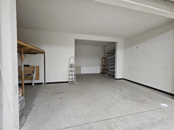 Vente Garage 38 m2 à Vallauris