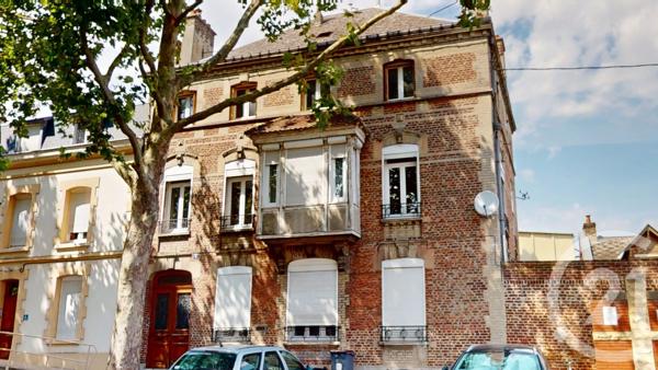 Appartement à vendre  4 pièces - 89,07 m 2   ST QUENTIN  - 02