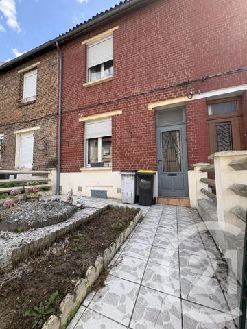 Appartement à vendre  4 pièces - 89,07 m 2   ST QUENTIN  - 02