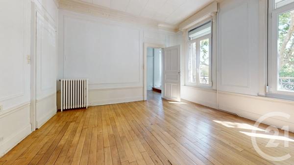 Appartement à vendre  4 pièces - 89,07 m 2   ST QUENTIN  - 02