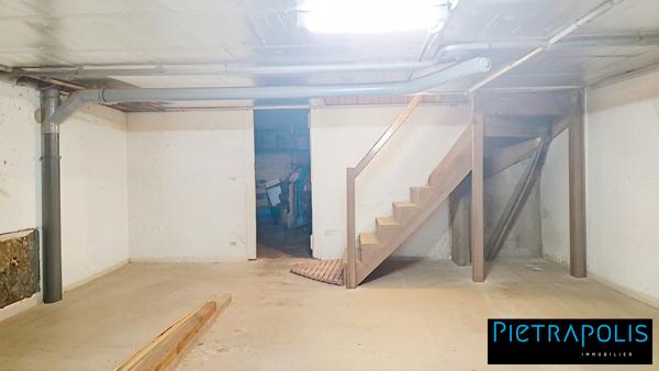 Maison de ville rénovée avec piscine