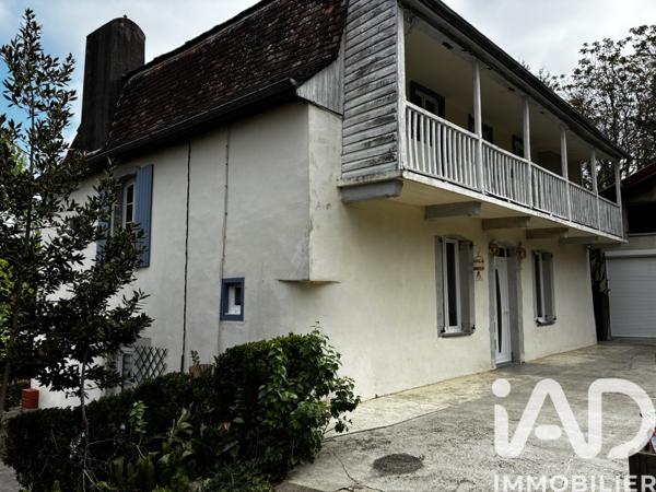 Maison à vendre 10 pièces 221 m² Salies-de-Béarn