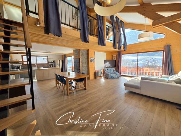 SERRE CHEVALIER-LE MONETIER LES BAINS Chalet récent spécial artisans