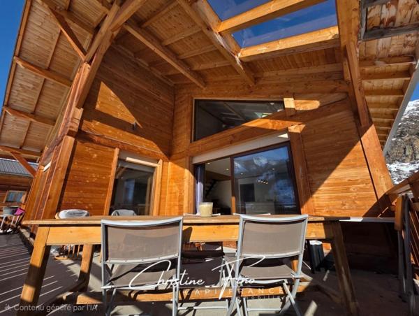 SERRE CHEVALIER-LE MONETIER LES BAINS Chalet récent spécial artisans