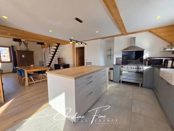 SERRE CHEVALIER-LE MONETIER LES BAINS Chalet récent spécial artisans