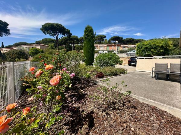 MAGNIFIQUE 2 PIECES DE 44 M2 DANS RESIDENCE DE STANDING AVEC PISCINE