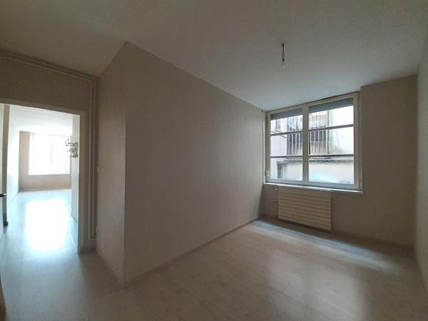 Appartement 3 pièce(s) 73.24 m2 - Nancy HYPER CENTRE PROCHE PLACE CHARLES III
