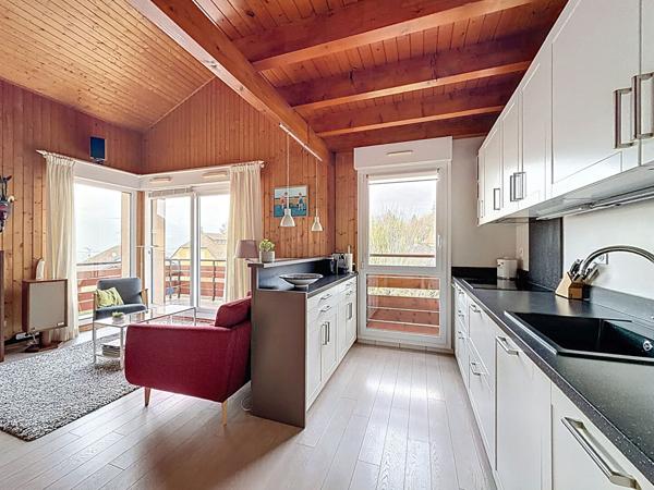 Superbe Appartement duplex de 4 pièces à vendre sur Publier