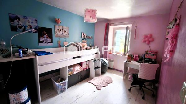 Maison provençale de 115 m² à Rustrel : Cadre exceptionnel près du Colorado Provençal