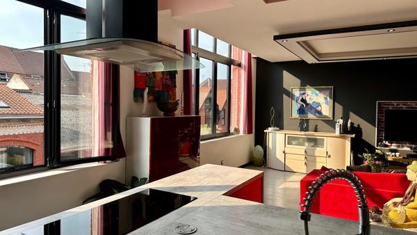 Loft d’exception en duplex – 170 m² – Roubaix – Calme, cachet et volumes