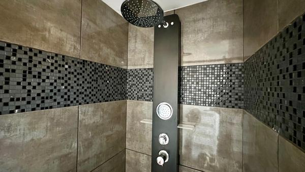 Loft d’exception en duplex – 170 m² – Roubaix – Calme, cachet et volumes