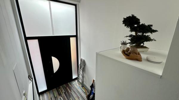 Loft d’exception en duplex – 170 m² – Roubaix – Calme, cachet et volumes