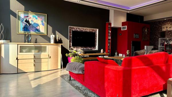 Loft d’exception en duplex – 170 m² – Roubaix – Calme, cachet et volumes