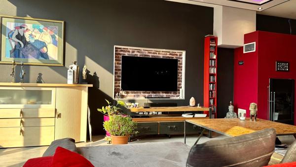 Loft d’exception en duplex – 170 m² – Roubaix – Calme, cachet et volumes