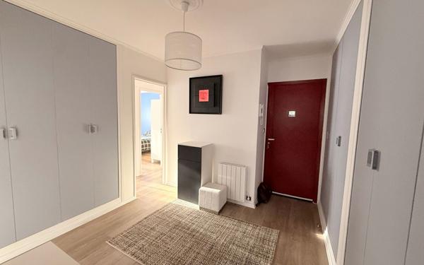 Appartement à vendre    2 pièces • 67 m2 L'Isle-Adam