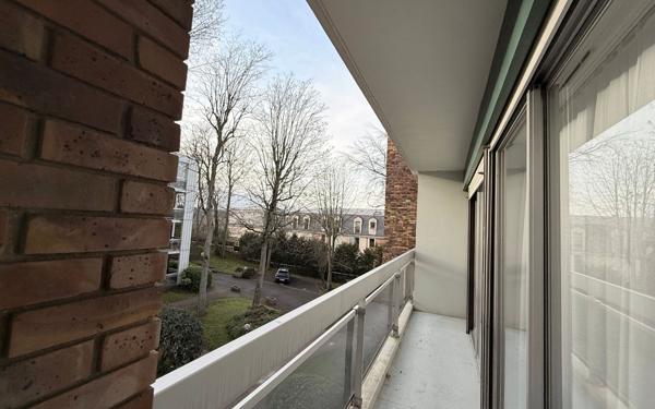 Appartement à vendre    2 pièces • 67 m2 L'Isle-Adam
