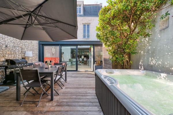 Vente Maison de luxe La Rochelle 6 Pièces 220 m²