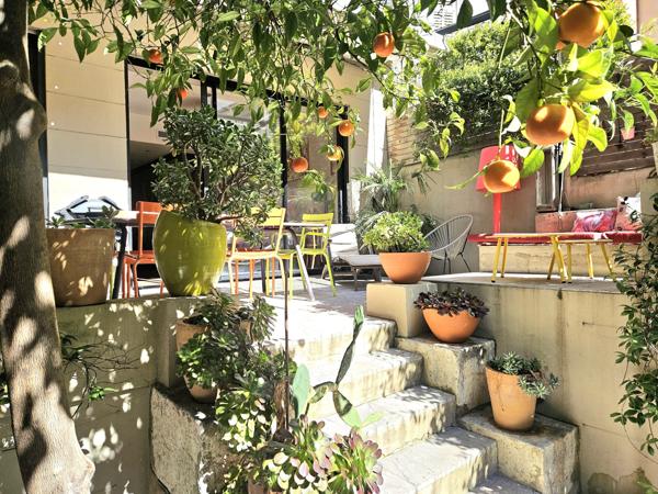 Sous l'oranger entre Vauban et le Vieux-Port