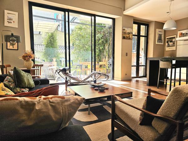 Sous l'oranger entre Vauban et le Vieux-Port