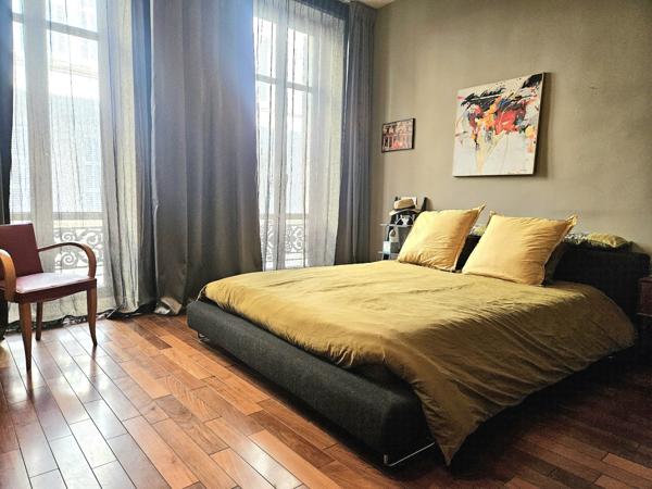 Sous l'oranger entre Vauban et le Vieux-Port