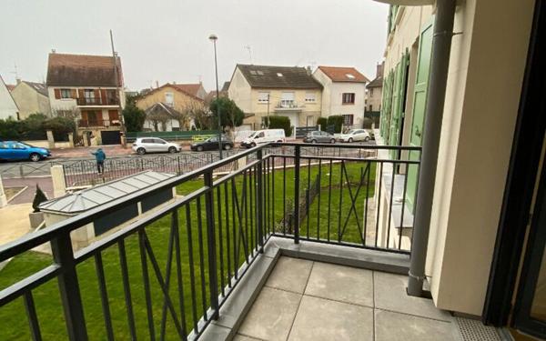 Appartement à vendre    2 pièces • 35,59 m2 Clamart