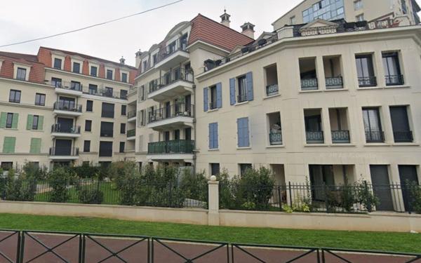 Appartement à vendre    2 pièces • 35,59 m2 Clamart
