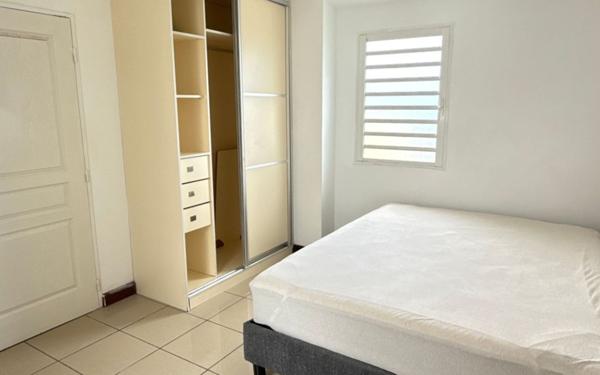 Appartement à vendre    4 pièces • 78,99 m2 Saint-Denis