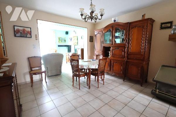 Charmante maison 2 chambres - jardin - Entretenue avec soin et proche de toutes les commodités.