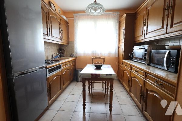Charmante maison 2 chambres - jardin - Entretenue avec soin et proche de toutes les commodités.