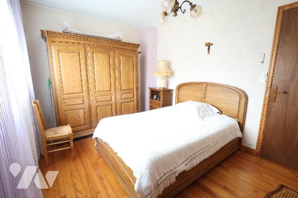 Charmante maison 2 chambres - jardin - Entretenue avec soin et proche de toutes les commodités.