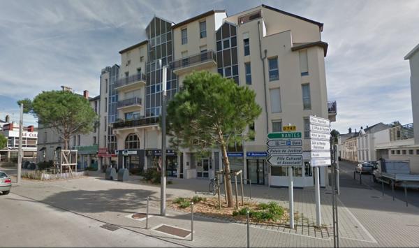 Studio
                                                                                                                                                                                                                                                                                                                        1 pièce(s)                                                                                                                                                                                                                                                                                                                              23.03  m²