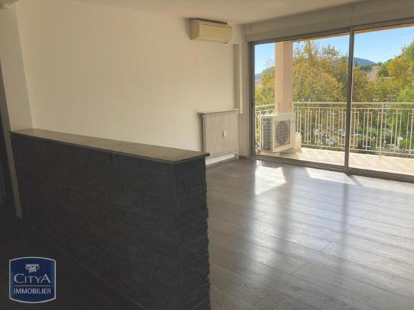 Appartement à louer 3 pièces 58.15m² Mandelieu-la-Napoule (06210)