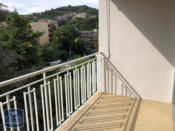Appartement à louer 3 pièces 58.15m² Mandelieu-la-Napoule (06210)