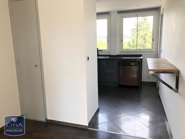 Appartement à louer 3 pièces 58.15m² Mandelieu-la-Napoule (06210)