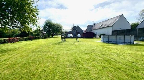 Ensemble de 2 maisons en pierres