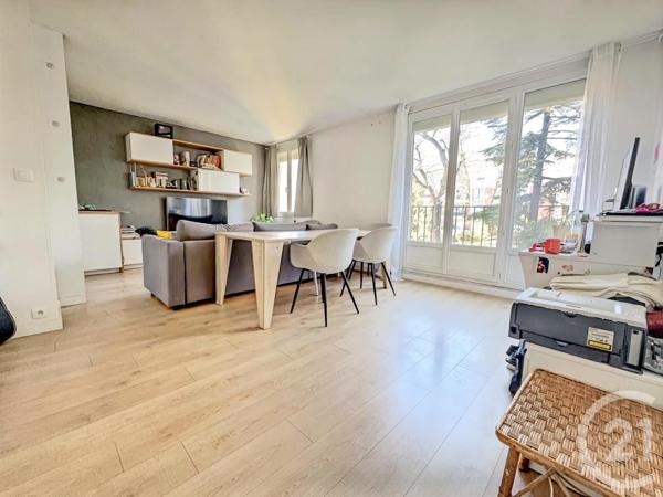 Appartement F4 à vendre  4 pièces - 64,35 m2 BOUGIVAL - 78