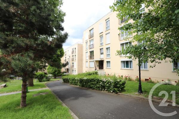Appartement F4 à vendre  4 pièces - 64,35 m2 BOUGIVAL - 78